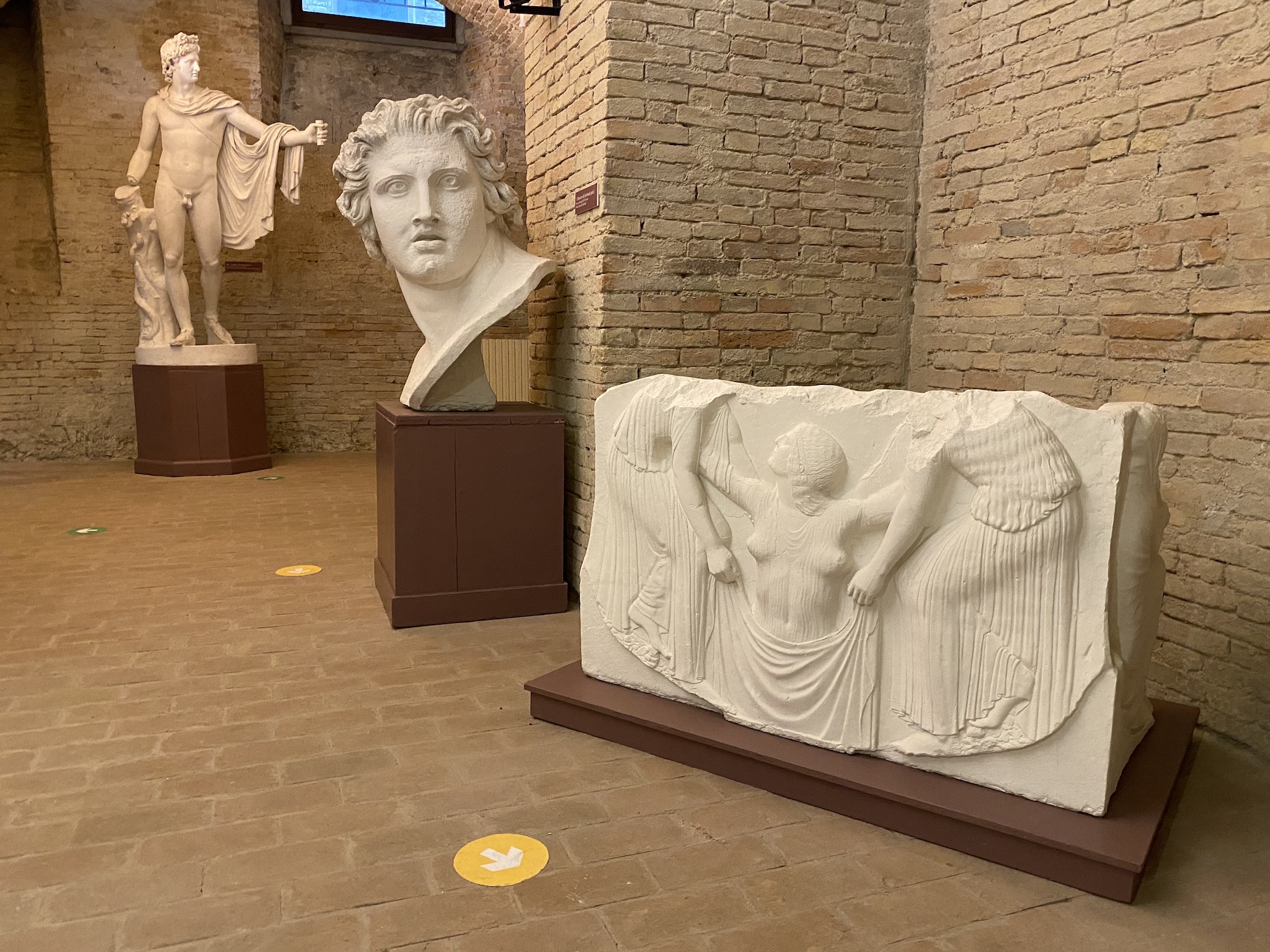 L’UNIVERSITÀ DI URBINO MOSTRA LE SUE BELLEZZE