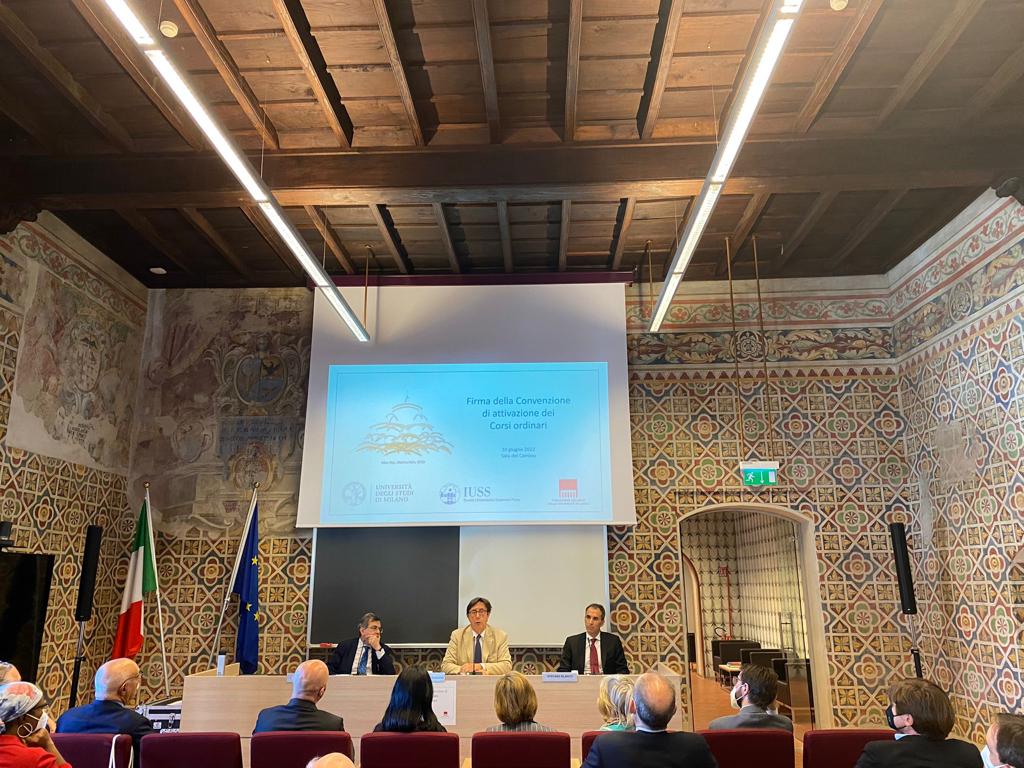 Siglata la convenzione tra IUSS Pavia, Università degli Studi di Milano e Collegio di Milano