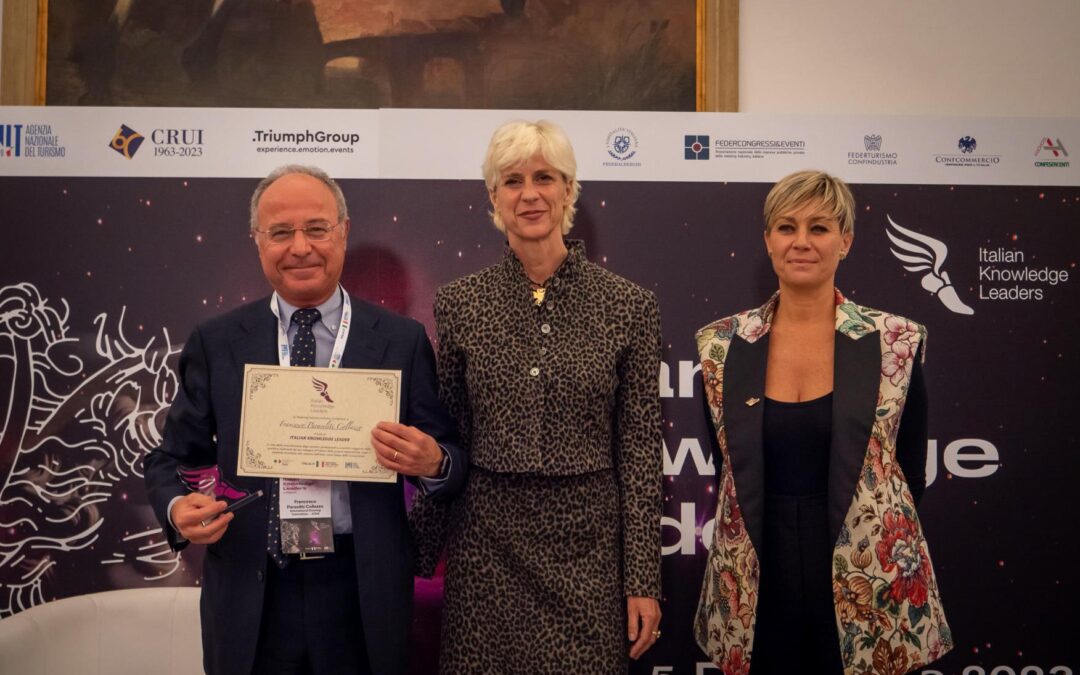 Il prof. Francesco Parasiliti Collazzo di UniAQ riceve il prestigioso Premio di Italian Knowledge Leaders