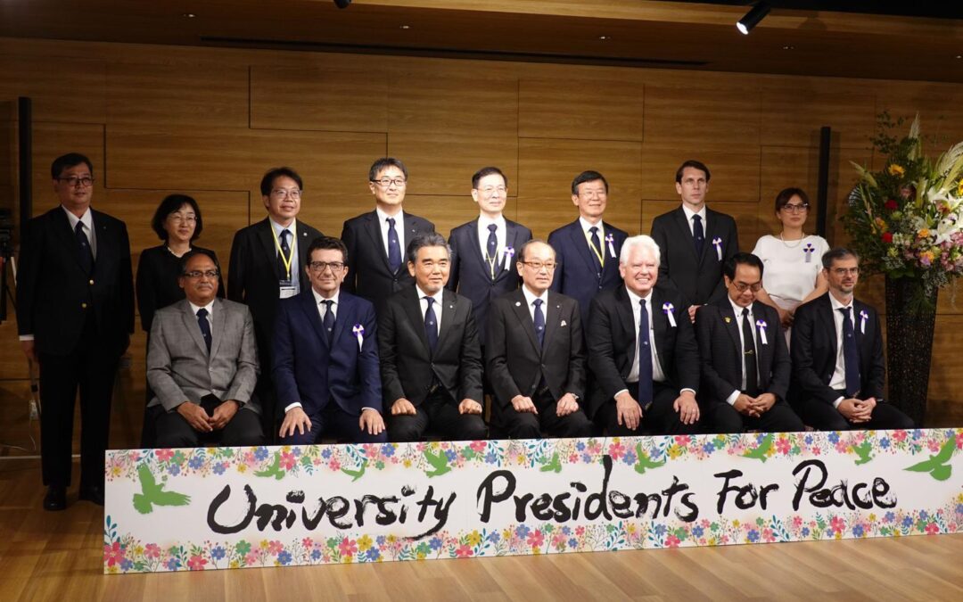 Il Rettore dell’Università di Pavia a Hiroshima firma la Dichiarazione internazionale per la pace